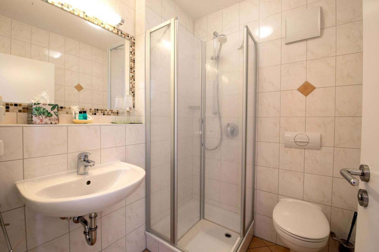 Gasthaus Hotel Ostermeier Attenkirchen Zewnętrze zdjęcie